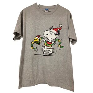 Peanuts Snoopy Woodstock Christmas TShirt Mens Large Grey Graphic Tee